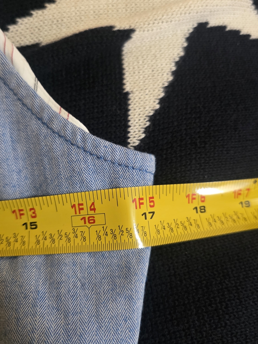 Marc Jacobs Light Blue Denim Look Button Vest - Picture 7 of 8